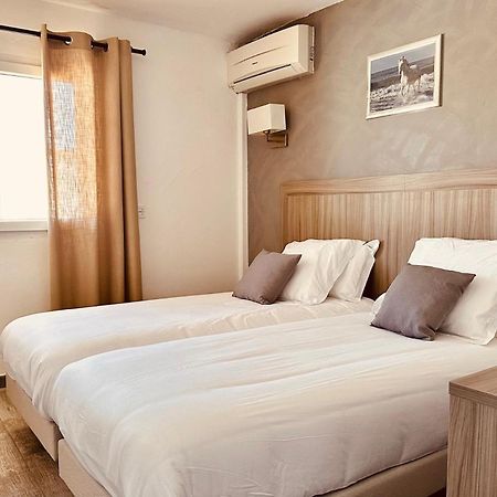 Hotel Les Palmiers En Camargue Saintes-Maries-de-la-Mer Luaran gambar