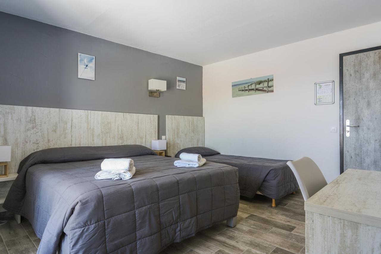 Hotel Les Palmiers En Camargue Saintes-Maries-de-la-Mer Luaran gambar