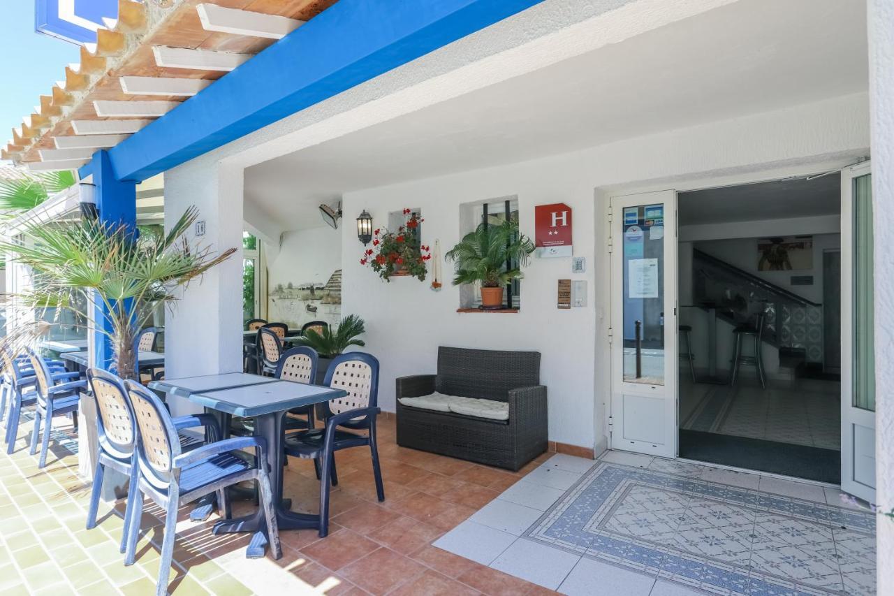 Hotel Les Palmiers En Camargue Saintes-Maries-de-la-Mer Luaran gambar
