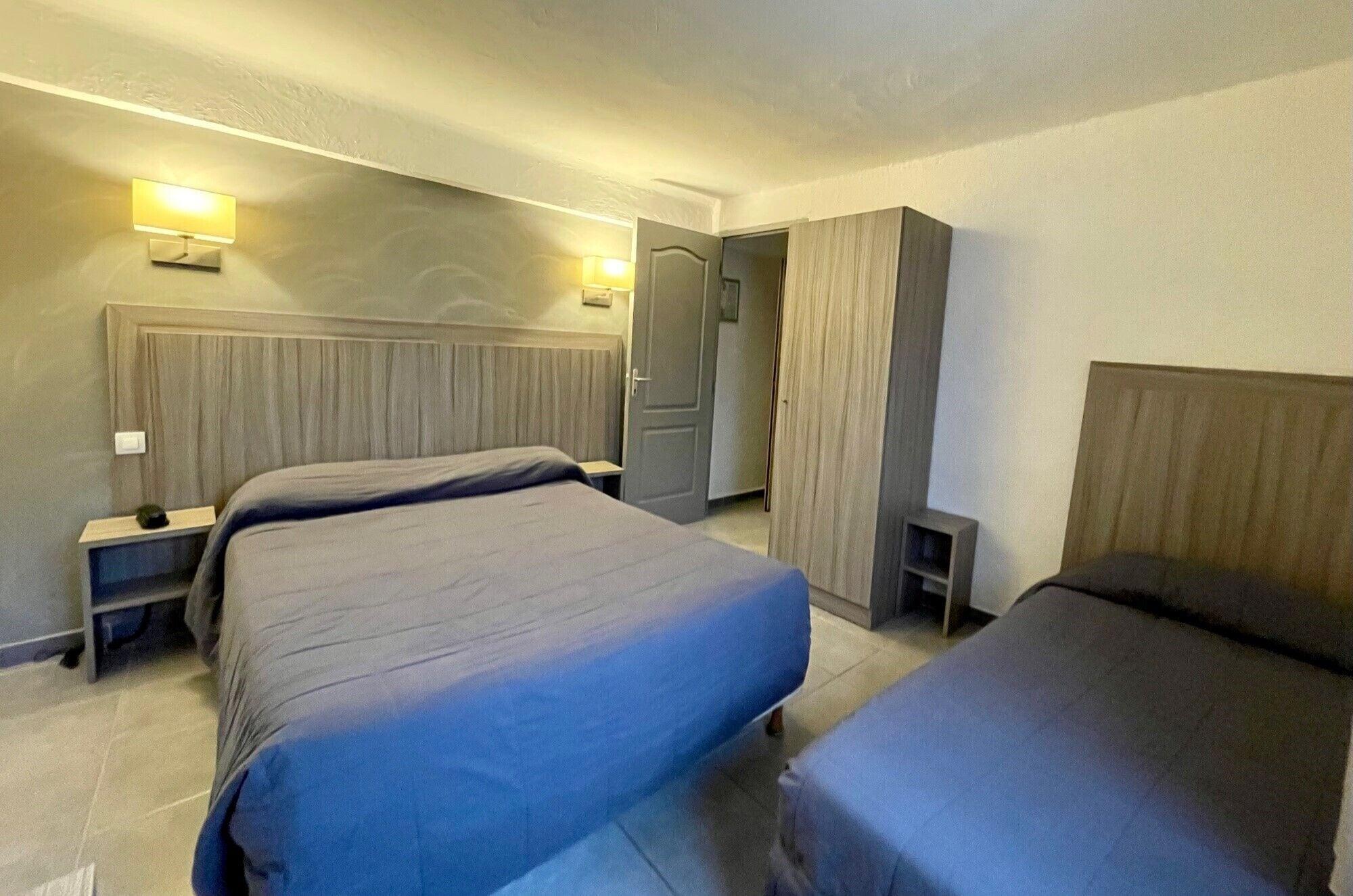 Hotel Les Palmiers En Camargue Saintes-Maries-de-la-Mer Luaran gambar