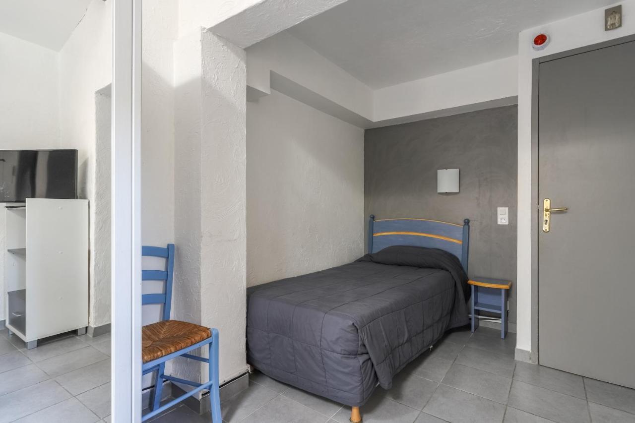 Hotel Les Palmiers En Camargue Saintes-Maries-de-la-Mer Luaran gambar